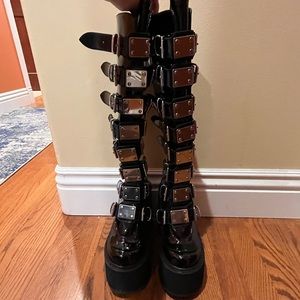 Demonia platform boots size 6 never worn
